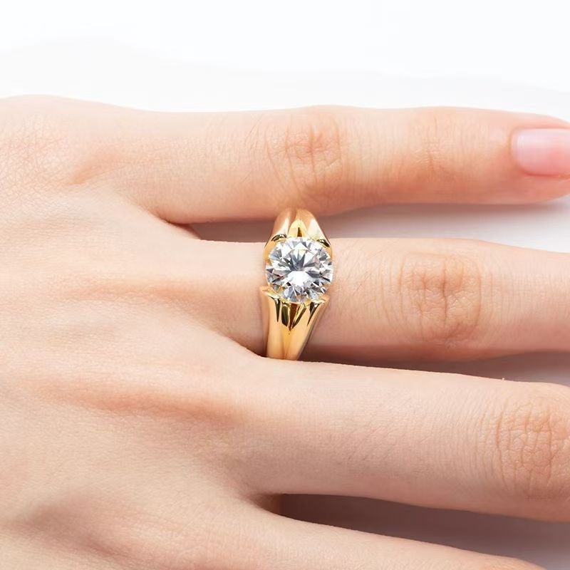 Experience elegance with the LOVESSOM Elegant 3 Carat Moissanite Engagement Ring, crafted in vintage-inspired 925 Sterling Silver. Ideal for weddings and special occasions, this stunning piece comes packaged in a gift box, making it perfect for