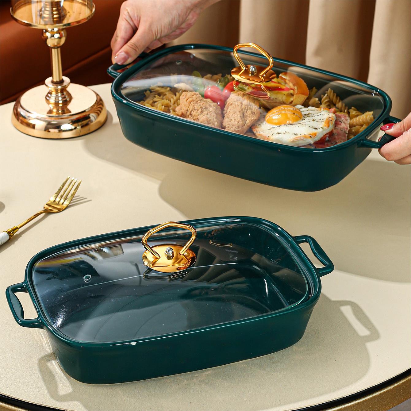 This multi-functional ceramic plate is perfect for both restaurant and home use. Ideal for the living room or kitchen, this utensil is great for baking and serving a variety of dishes such as bread, turkey, cheese, and pizza. The insulated pot can be