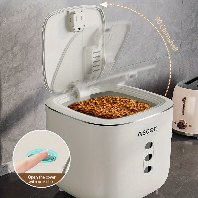 Insect-proof pet food container with non-slip base for dry food and grains.