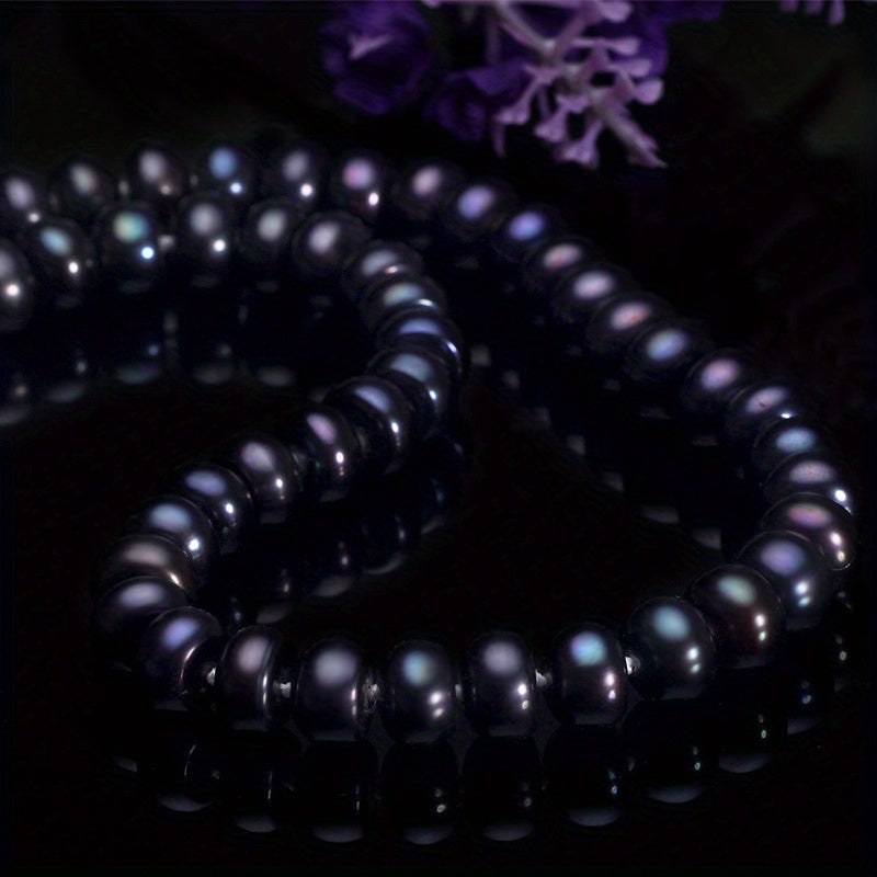 Beautiful Freshwater Black Pearl Necklace for Women, featuring 8-9mm Round Bread Pearls and a Love Clasp. This luxurious necklace makes the perfect gift for Christmas and any occasion. Made without any metal, it is ideal for banquets and special events