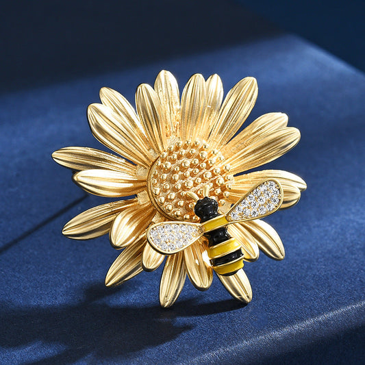 Elegant bee and sunflower rhinestone brooch for women, a stylish fashion accessory.