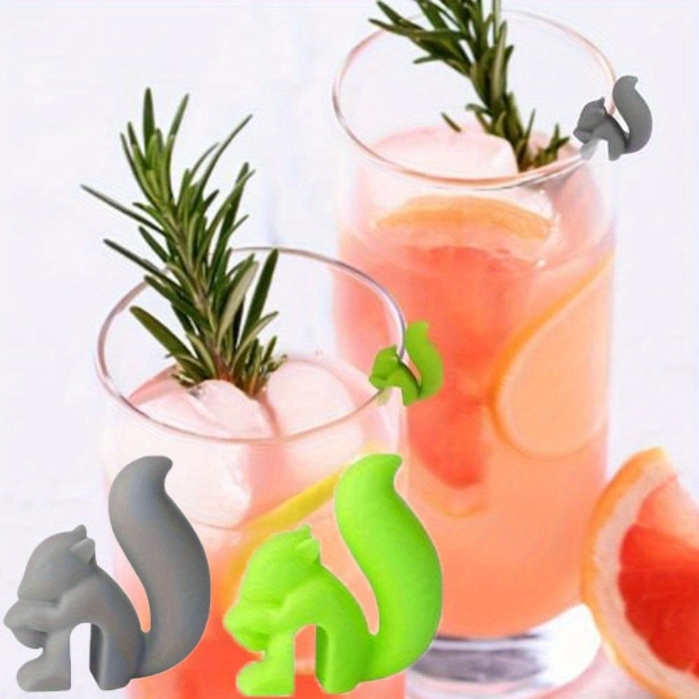 Gift Set of 5 Silicone Squirrel Shaped Tea Bag Holders - Fun Tea Accessories for Cup Decor, Tea Bag Clips for easy Identification - Perfect Teaware Gift