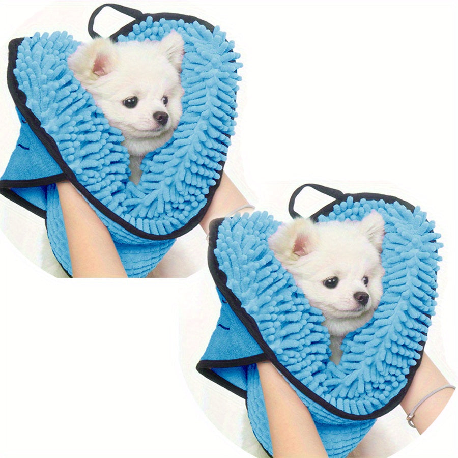 Quick drying bath towel for pets, suitable for cats, dogs, and rabbits. Glove style design for easy absorption.