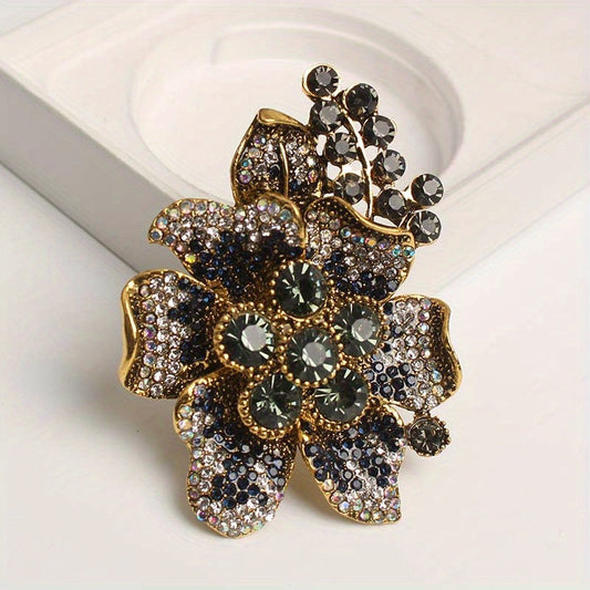 Elegant Vintage Floral Corsage Pin Featuring Sparkling Rhinestones - One-of-a-Kind Irregular Design, Ideal for Adding a Touch of Style to Both Women's and Men's Fashion Ensembles