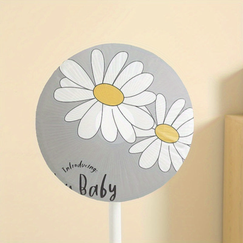 Protect your floor standing fan with this minimalist style dust cover. Made from plastic, it features a universal fit and daisy design. Keep your fan moisture-proof and dustproof, extending its lifespan and making it suitable for winter storage.