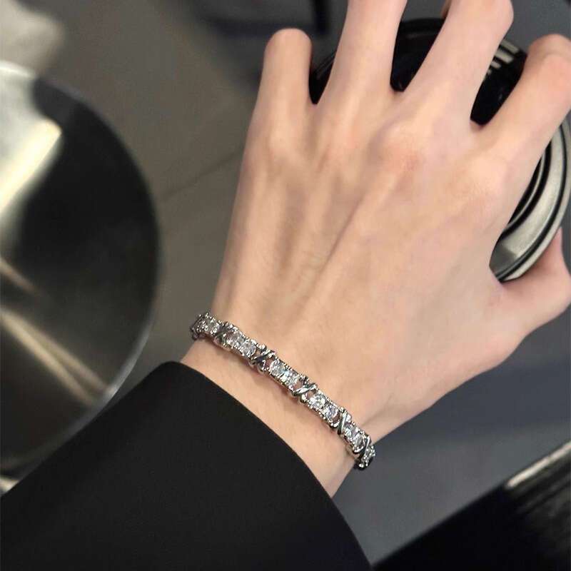 Luxurious and elegant, this Moissanite Twist Cuff Bracelet is crafted from adjustable S925 silver, making it the perfect eternal engagement or wedding bangle for women. This unisex jewelry piece is a beautiful gift for ladies, men, girls, and boys