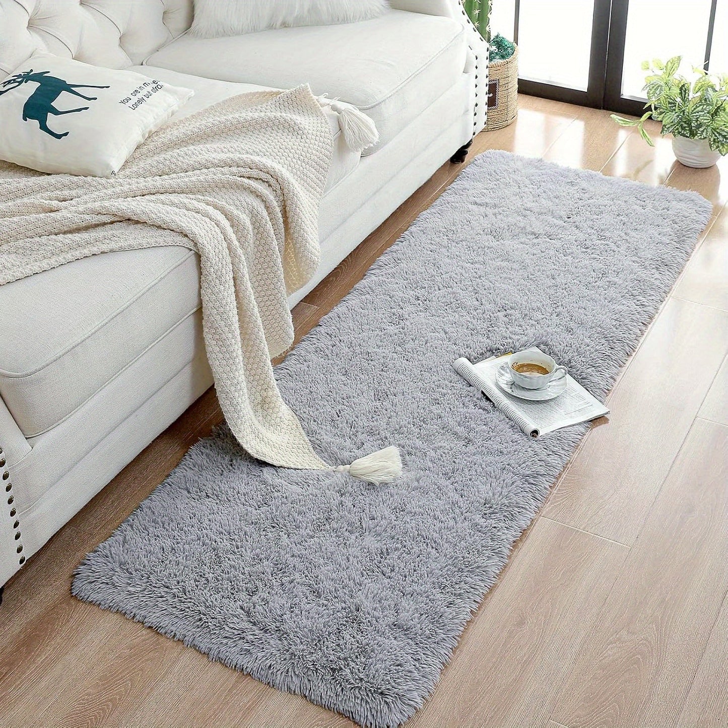 Soft and Luxurious Gray Area Rug - Rectangle Shape, Easy to Clean in Washing Machine Ideal for Bedroom and Living Room Decoration