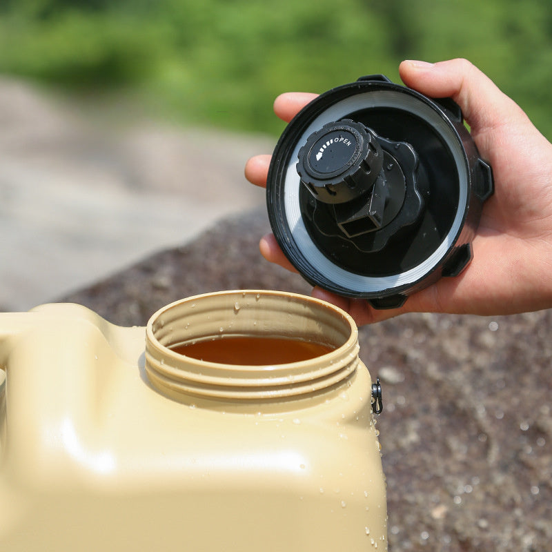 1 piece of rugged outdoor water bucket with spigot, 18.5L plastic storage container perfect for camping, home use, car drinking, and versatile for all seasons.