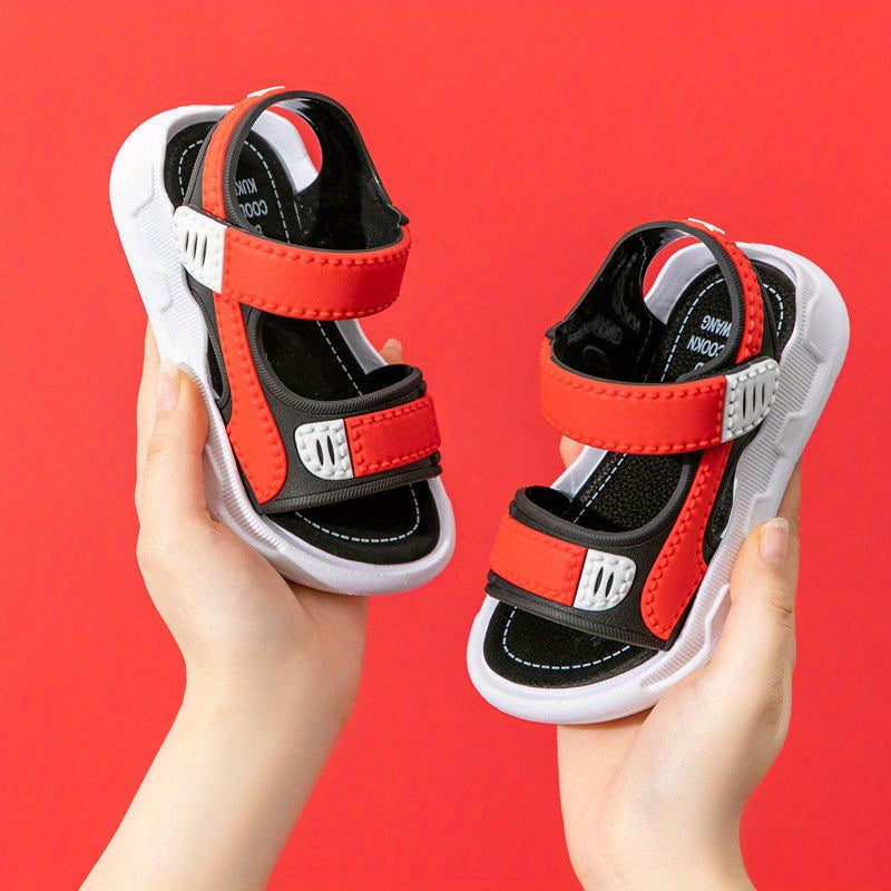 Boys' Summer Fashion Sandals: Comfortable PVC material with breathable design and magic tape closure, ideal for casual outdoor and beach use. Suitable for toddlers and young boys up to age