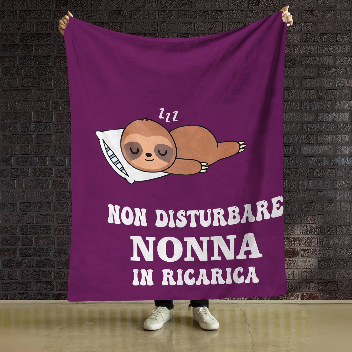 Cozy All-Season Flannel Throw Blanket featuring an Italian Quote for Grandmother, with Soft Digital Print Cartoon Sloth Design. Made from Knitted Polyester in a Lodge Style, this Blanket is perfect for All Occasions. Lightweight and Cozy at 200-250 gsm