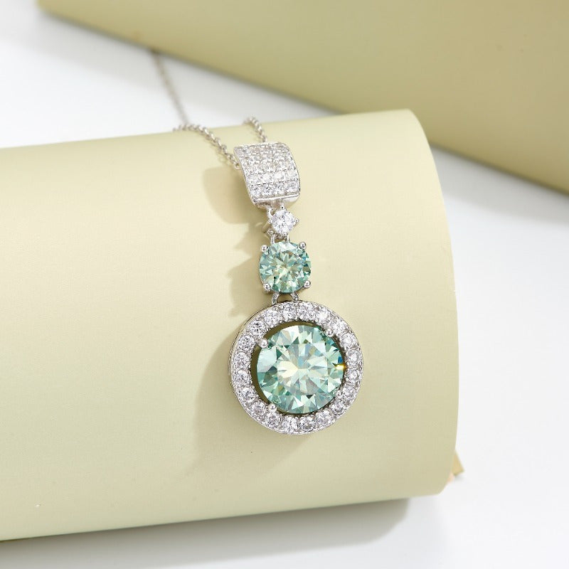 Elegant 925 Silvery Green Moissanite Pendant Necklace with Sparkling 6CT Stone - Ideal for Weddings, Gifts, and Boho-Chic Style