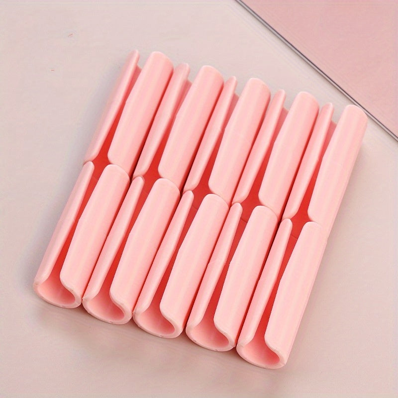 15 pieces of mixed color sheet clips that are non-slip, invisible, traceless, and anti-running bed mattress buckles. These clips are a no-needle artifact needle and can be used as household kitchen bedding accessories for partial cleaning care.