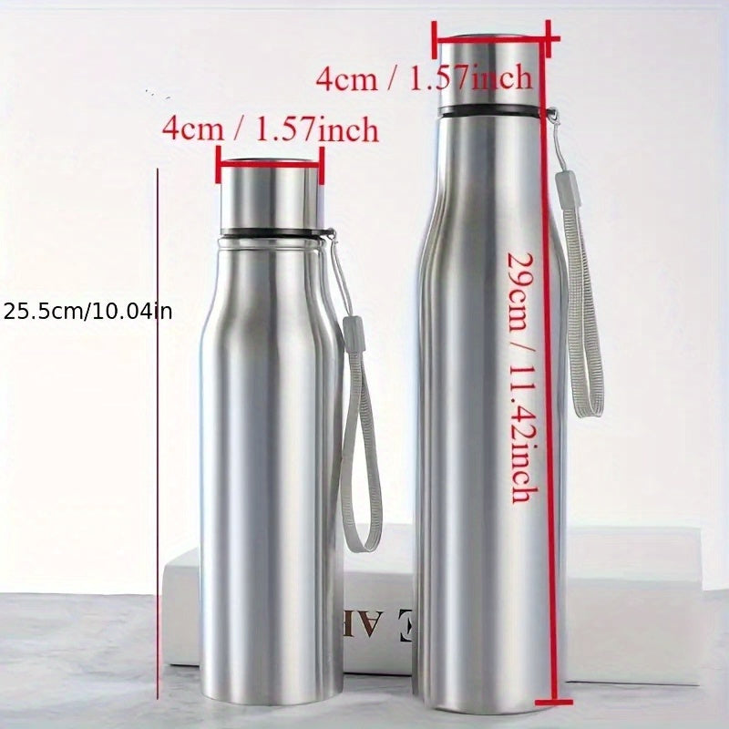 Lightweight stainless steel water bottle, PVC-free, hand wash only, perfect for active lifestyles and fitness enthusiasts. Available in 750ml and 1000ml sizes.