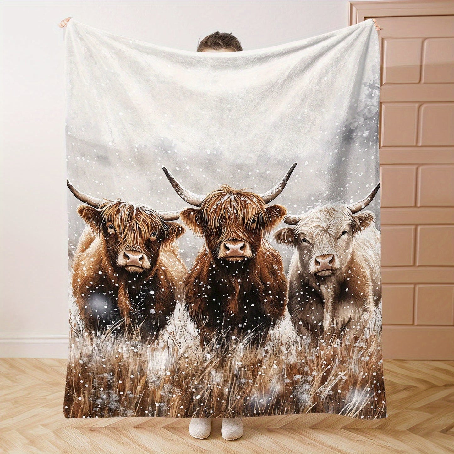 Mid-Century Style Highland Cows Print Flannel Throw Blanket - Soft Polyester Knit, Cozy All-Season Sofa and Bed Cover, Watercolor Animal Design, Lightweight Warmth 200-250g