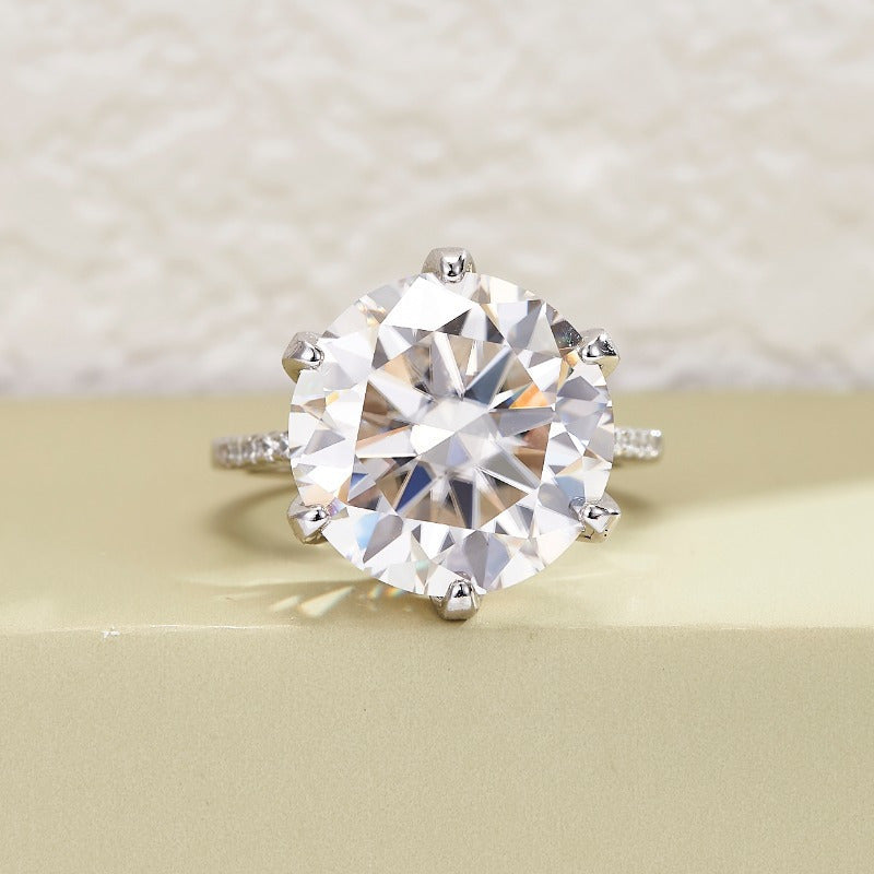 Classic and Simple Ethic Diam 10.0 Carat Moissanite Engagement Ring in 18K Gold Plated 925 Sterling Silver, Featuring a Six Prong Solitaire Setting, Ideal for Weddings, Music Festivals, Thanksgiving, and Every Season