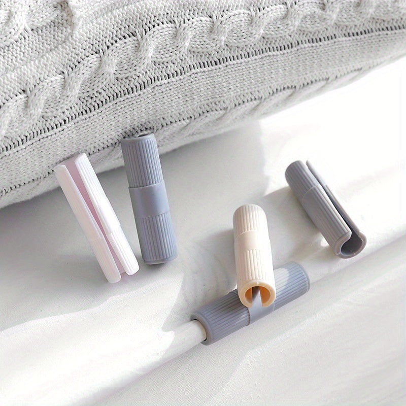 Keep your quilts and mattresses securely in place with these 12 durable anti-slip bed sheet clips. Made of sturdy plastic, these clips are perfect for preventing kicking and shifting on sofa mattresses. An essential home tool for securing your bedding