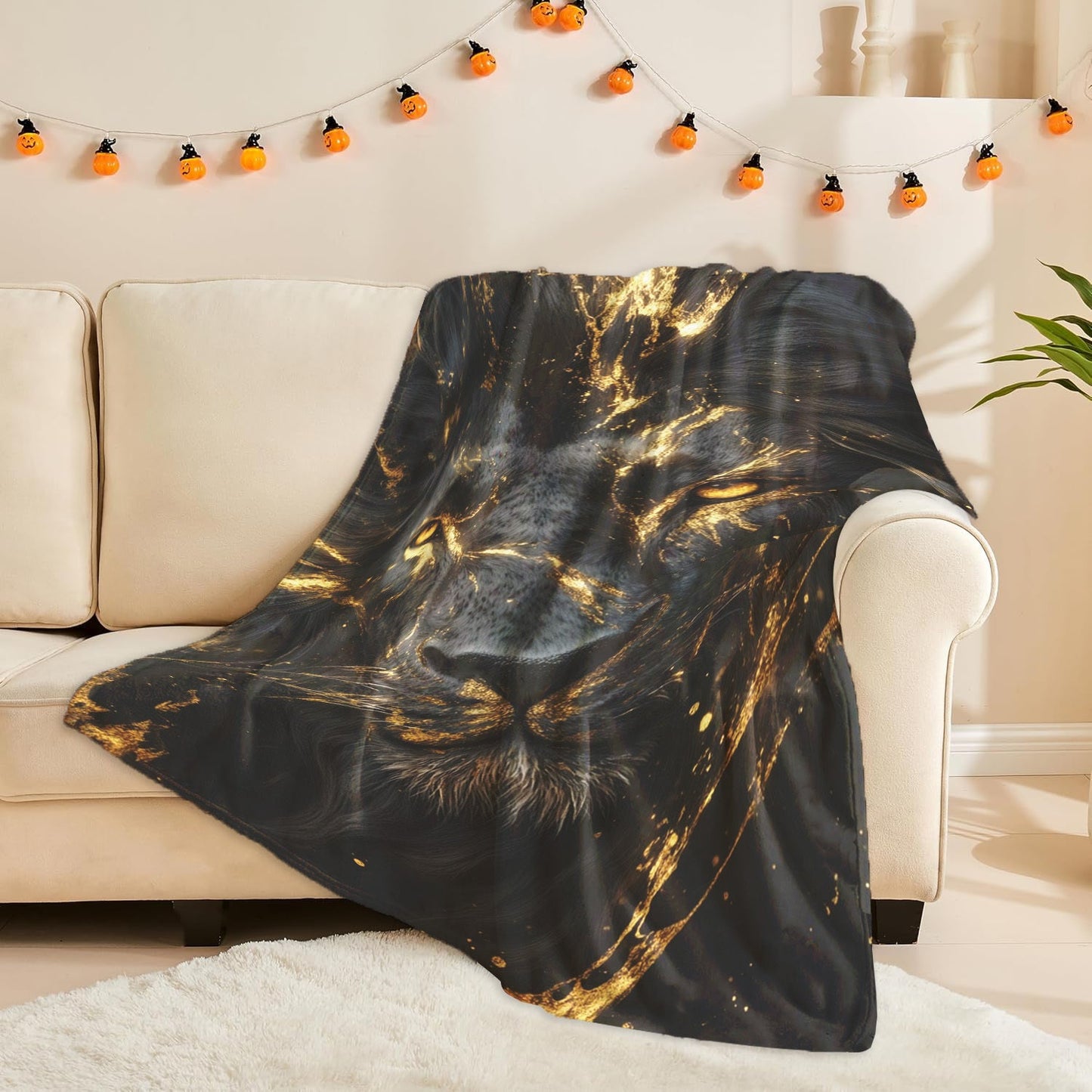 1 piece of a fashionable Lion Print Blanket made of soft and warm polyester flannel. Features digital print and engraving, suitable for all seasons and various purposes. Machine washable and lightweight at 200-250g - perfect for naps, camping, travel