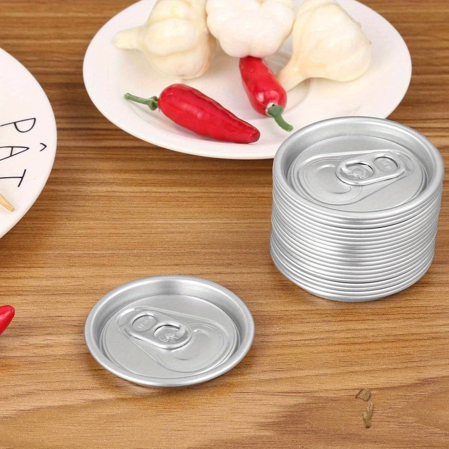 Set of 20 Aluminum Can Lids with Easy-Pull Tabs, Protective Covers for Beverages, Soda Cans, Ideal for Kitchen, Restaurants, Sturdy Container Accessories