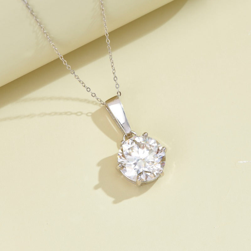 Moissanite Pendant Necklace: Luxurious Spark Grow 1pc 4.2g, 10 Carat Round Cut in S925 Sterling Silver with 18K Golden Plating. Elegant, Simple, and Versatile Style. Ideal for Christmas, New Year, Birthdays, and everyday wear. Perfect for both casual and