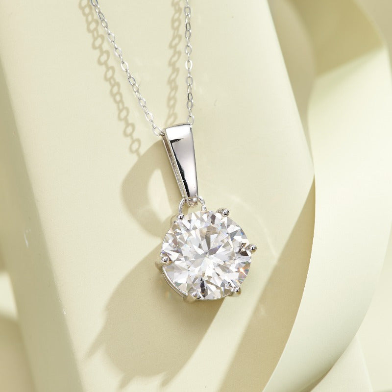 Moissanite Pendant Necklace: Luxurious Spark Grow 1pc 4.2g, 10 Carat Round Cut in S925 Sterling Silver with 18K Golden Plating. Elegant, Simple, and Versatile Style. Ideal for Christmas, New Year, Birthdays, and everyday wear. Perfect for both casual and