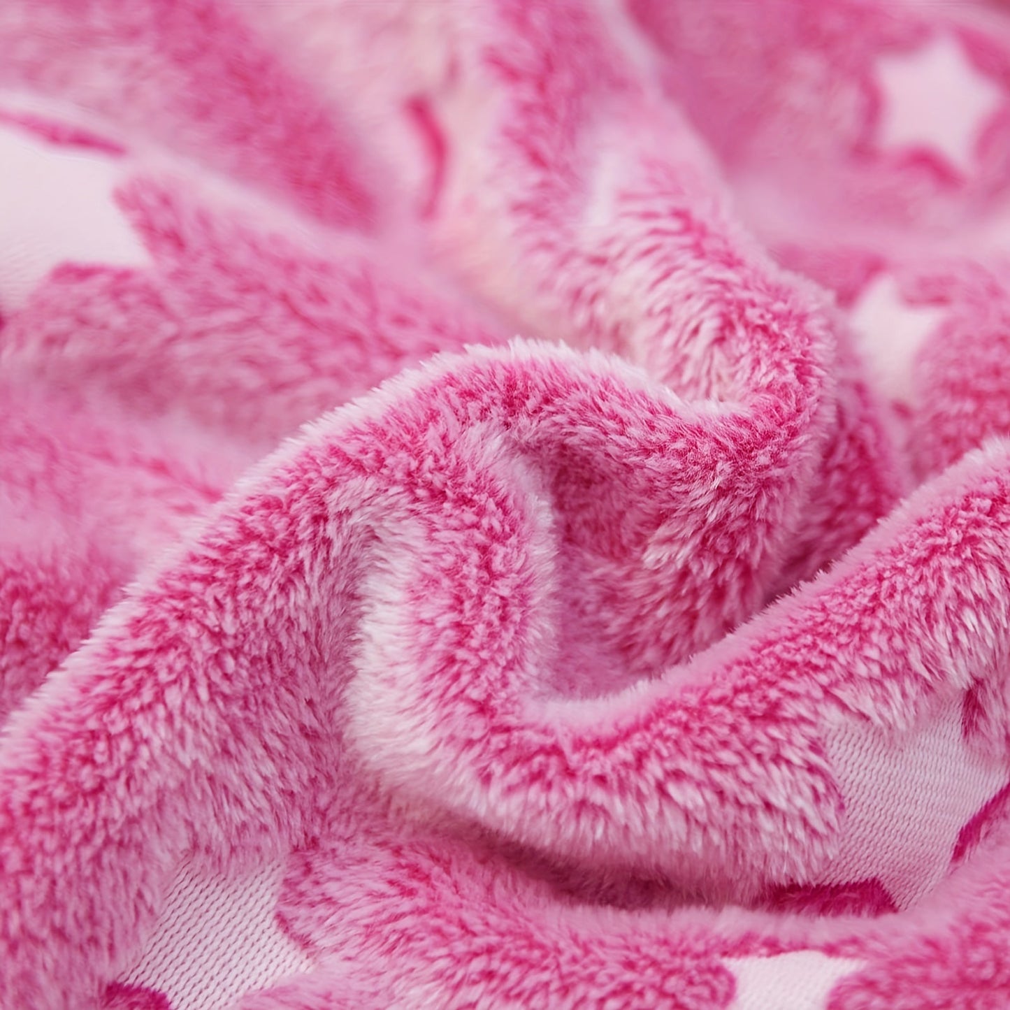 Get your hands on the 1pc Charming Pink Star Glow-in-the-Dark Flannel Blanket. This blanket is super soft, durable, and lightweight, with anti-pilling, wrinkle and fade resistant properties. Ideal for both youngsters and adults, it is perfect for home