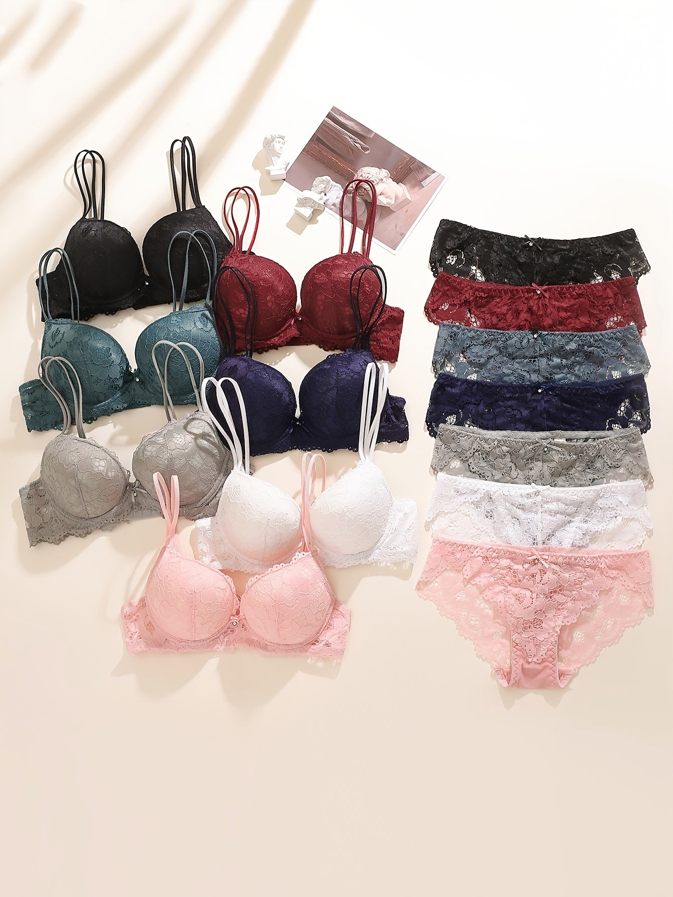 4-piece bra set with steel ring and sexy lace for women, designed to gather, uplift, and prevent sagging.