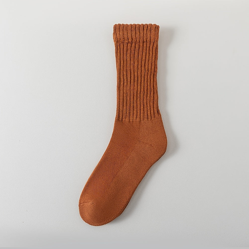 Men's and women's college style retro socks, breathable and thick, suitable for all seasons.