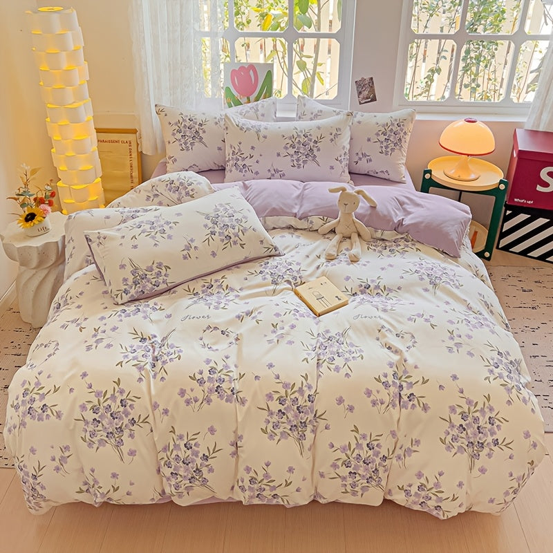 Soft floral print bedding set includes duvet cover and 2 pillowcases, made of breathable polyester with zip closure. Suitable for all seasons, perfect for bedrooms and guest rooms.