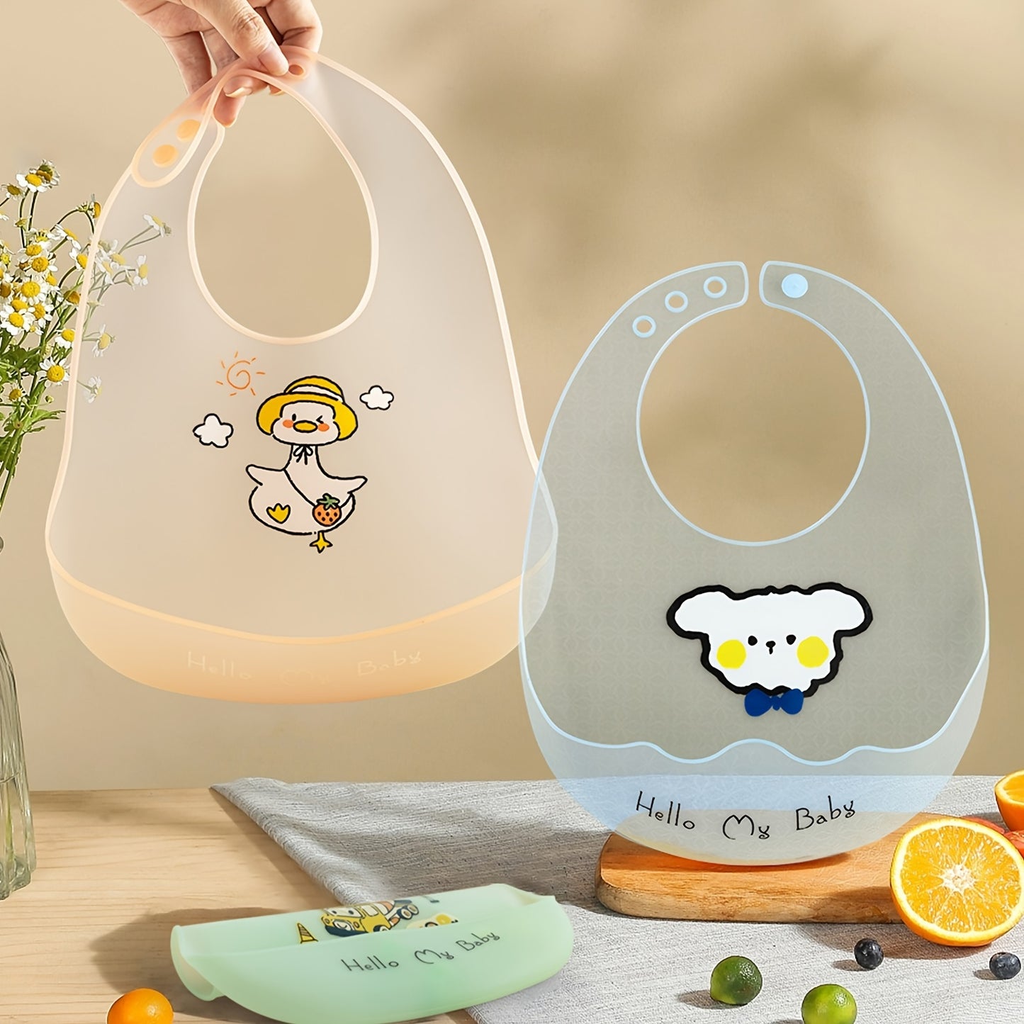 Ultra-thin silicone baby bib for babies and toddlers, extra soft, durable, and waterproof.