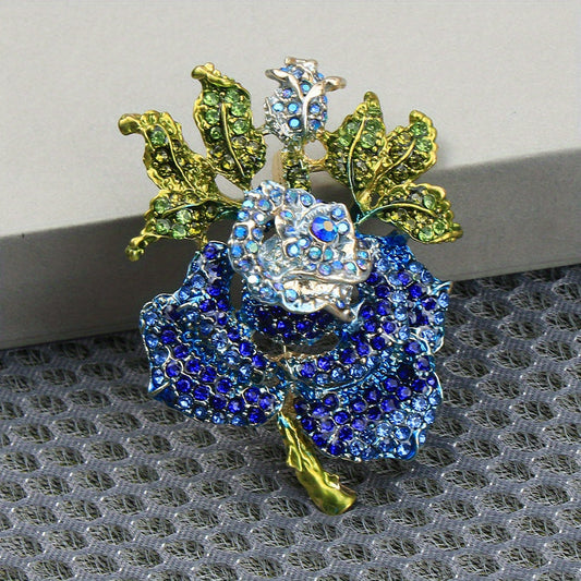 Vintage inspired enamel pin for women, featuring a large rose flower design adorned with sparkling rhinestones, exuding elegance. Ideal for parties and special occasions during the winter and autumn seasons.