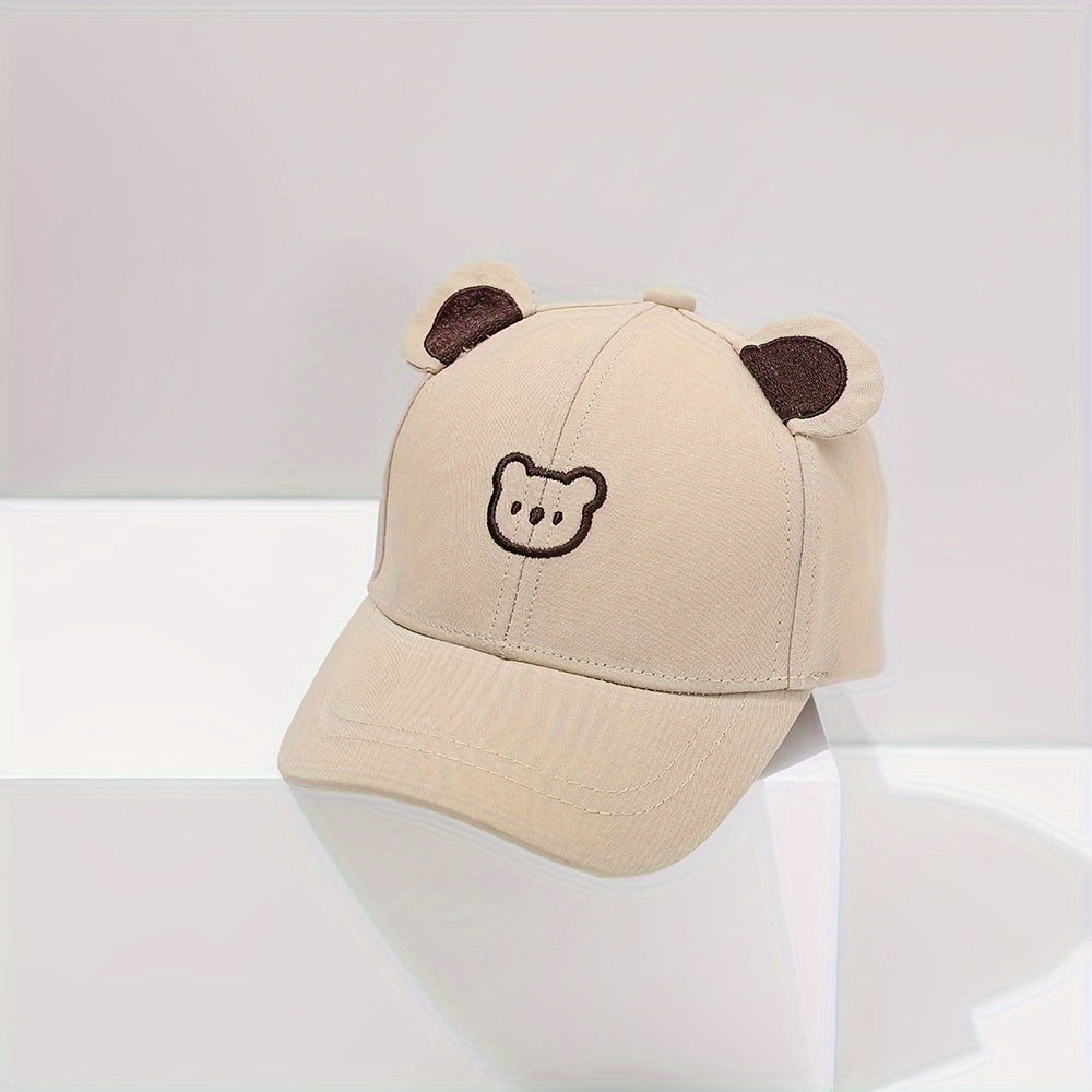 This cute baseball cap is perfect for babies aged 1-3 years, with a head circumference of 44-50 cm. Suitable for boys and girls to wear during spring and autumn outings, beach trips, and