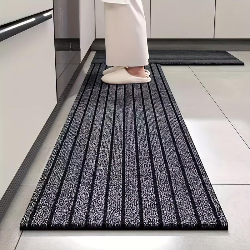 A durable and slip-resistant carpet, ideal for household use. This versatile carpet is dustproof and water-absorbing, perfect for entryways, kitchens, bathrooms, balconies, living rooms, and more.