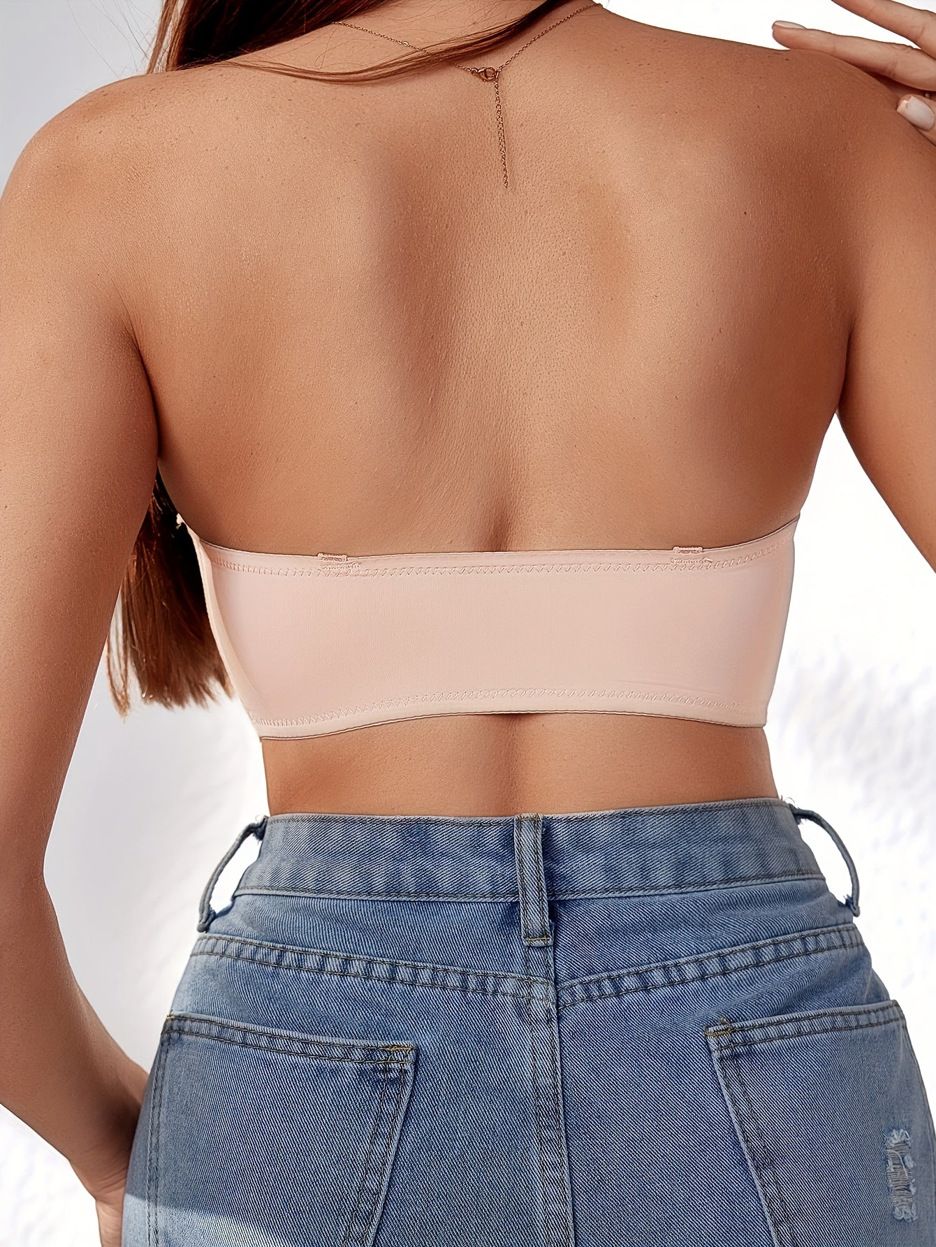 Front Closure Bandeau Wireless Bra: Sexy & Comfortable Lingerie for Women.