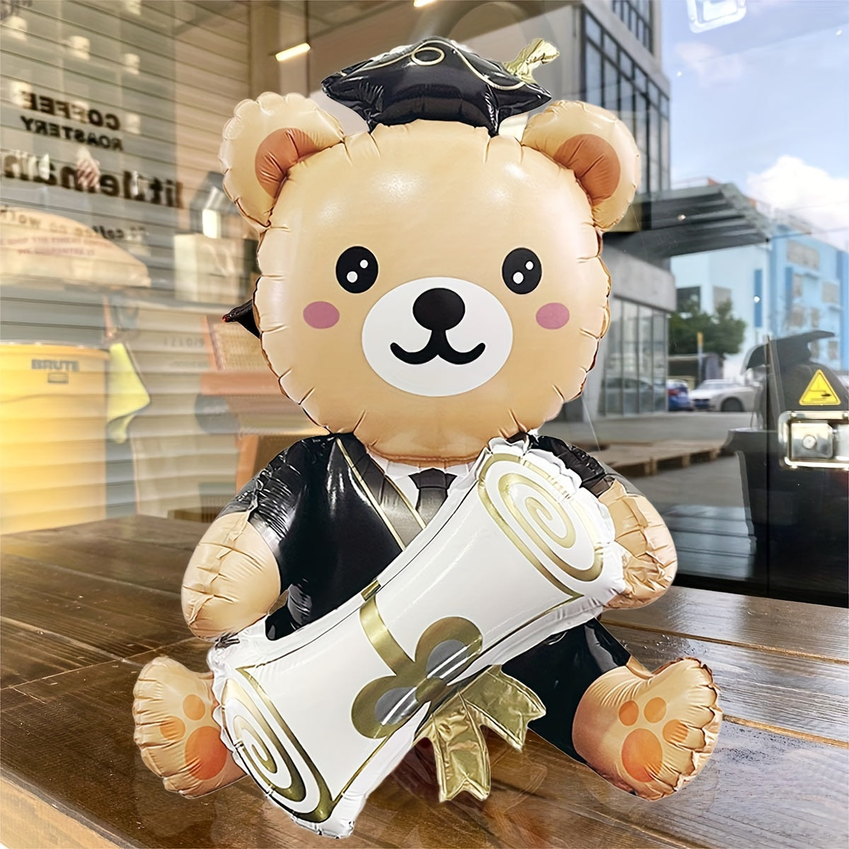 1 cute bear balloon with graduation certificate, 96.52 cm in size. Ideal for school events and campus decoration.