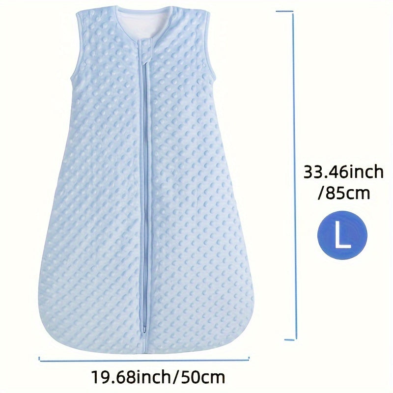 Stay warm and cozy with our Super Soft Cotton Baby Sleeping Bag. This 2.5 TOG sleep sack features a convenient 2-way zipper, perfect for winter and spring nights. Suitable for boys and girls aged 0-2 years old, it is made with plush Minky Dot material