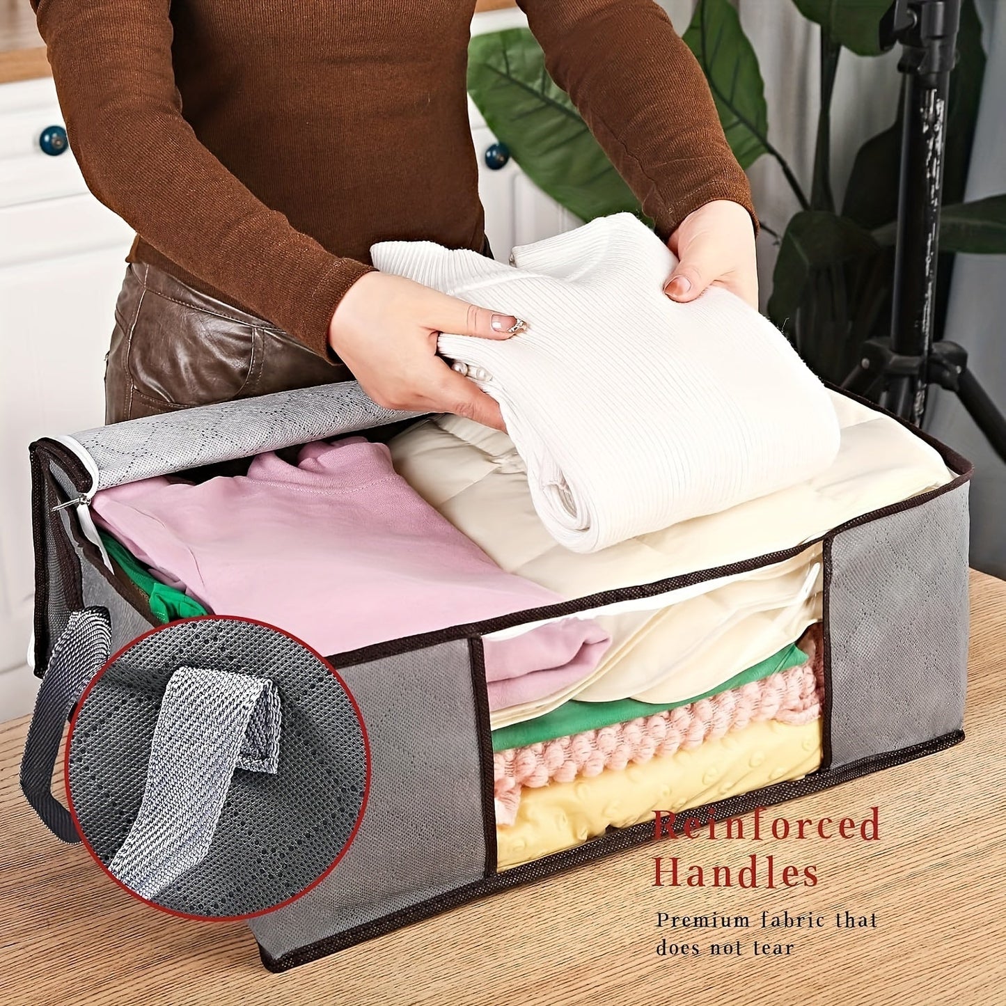 Six-Pack of Classic Style 35L Fabric Under-Bed Storage Bags featuring a Waterproof Flip Top and Reinforced Handle - Versatile Square Organizers for Clothing, Blankets, Linens, Pillows, Jumpers, and Toys.