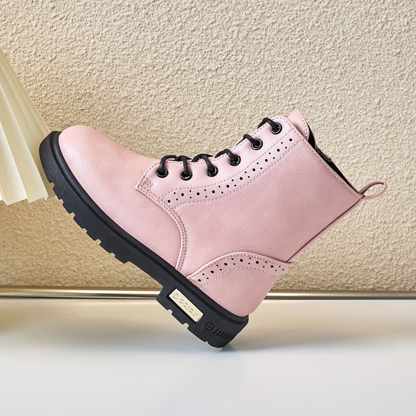 Lightweight non-slip boots for girls in solid colors with zipper, perfect for autumn and winter.