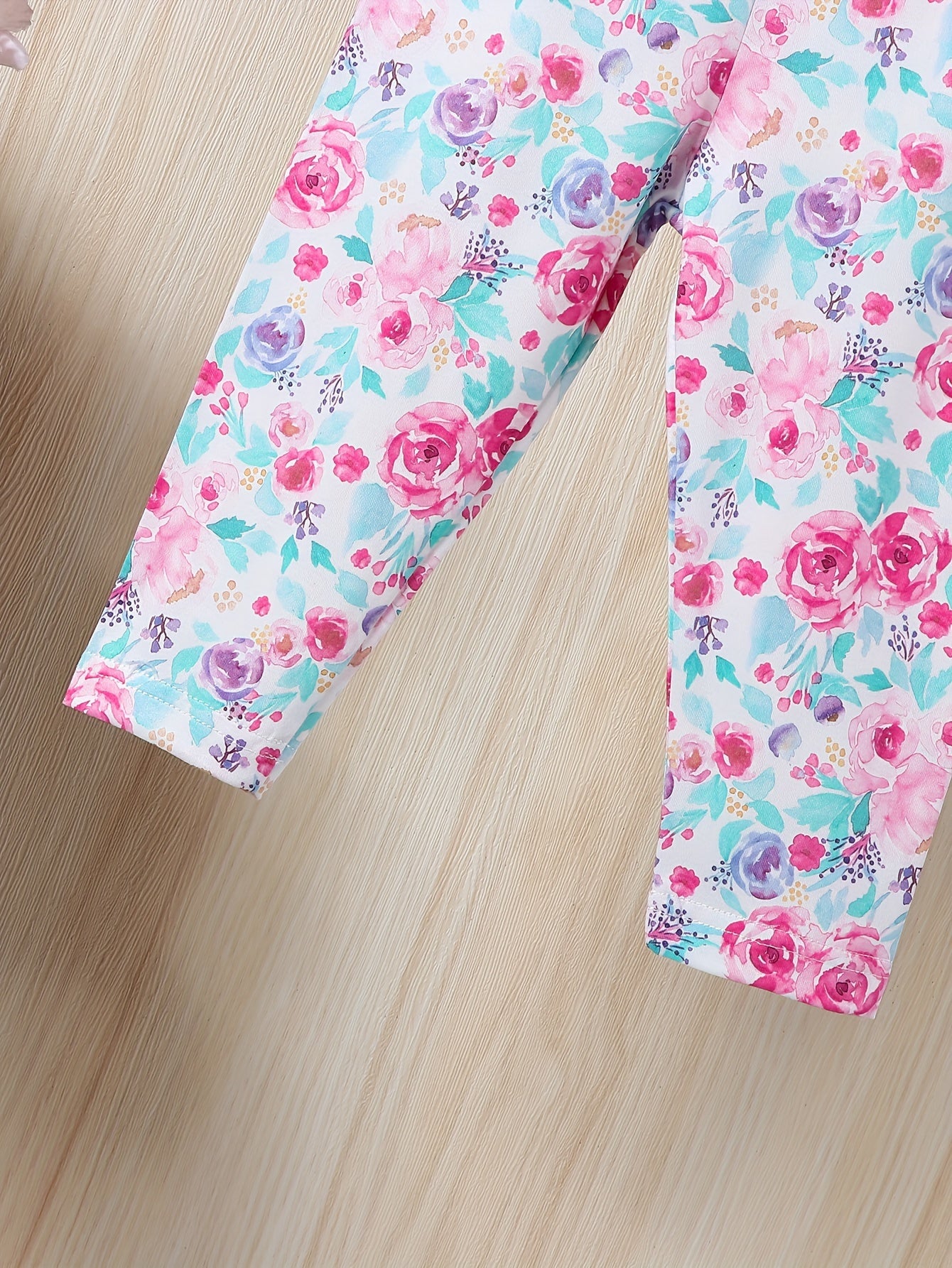 5-pack girls' cute floral, heart, and striped knit polyester pants, perfect for spring/fall casual outdoor wear. Great gift set.