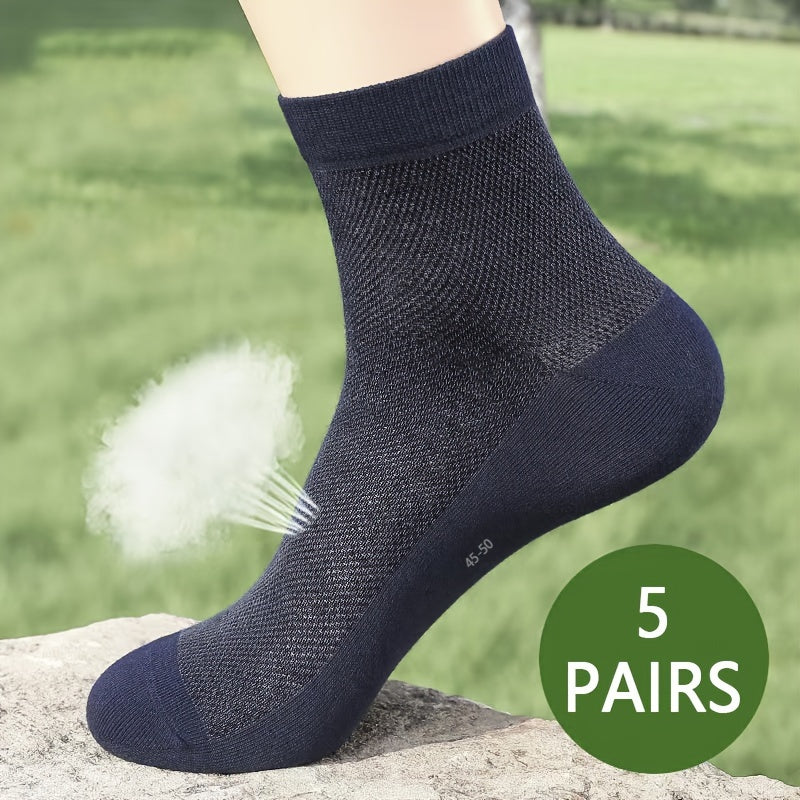 5 pairs of plus size men's breathable crew socks for summer, thin and sweat-absorbing.