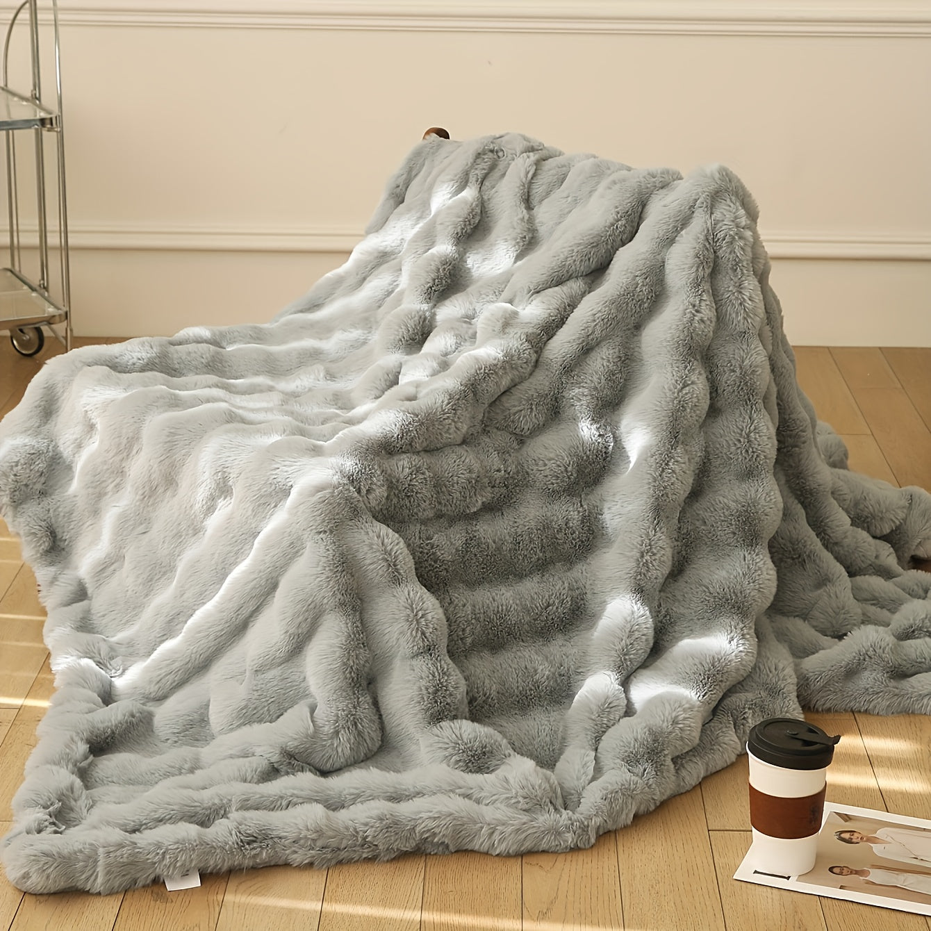 Soft and cozy plush blanket, perfect for travel, sofa, bed, and home décor - ideal gift for loved ones.