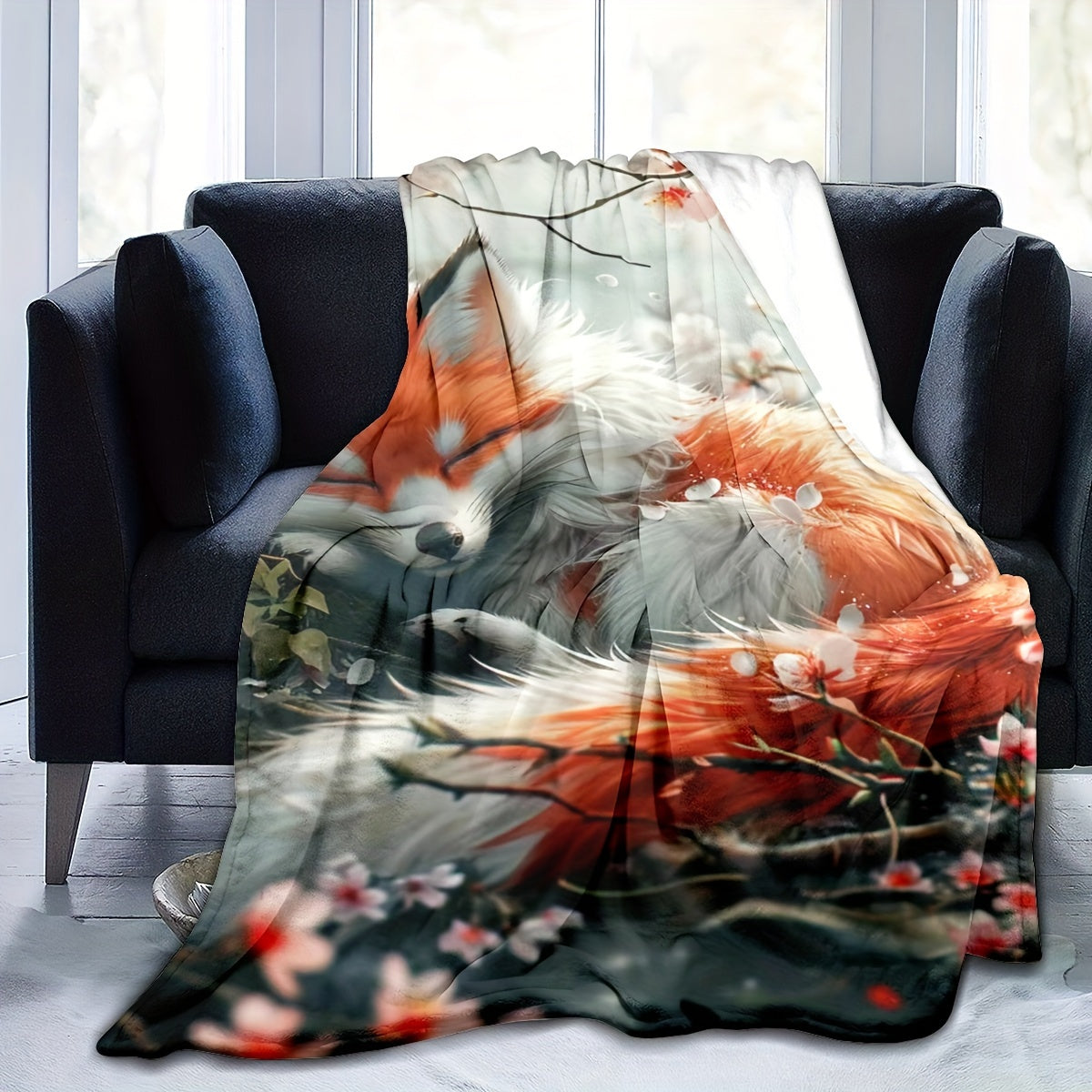 Soft Fox Print Flannel Throw Blanket - Suitable for All Seasons, Hypoallergenic, Ideal for Couch, Bed, Office & Travel, Adorable Design, Animal Inspired