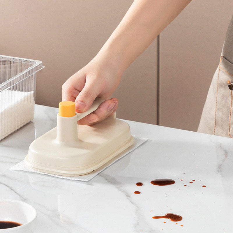 Instead of using 1pc of handle and 10pcs of disposable cloth for cleaning, consider using Disposable Kitchen Grease Remover Special Cleaning Cloth specifically designed for lazy individuals in the bathroom. These cleaning cloths can be bought separately