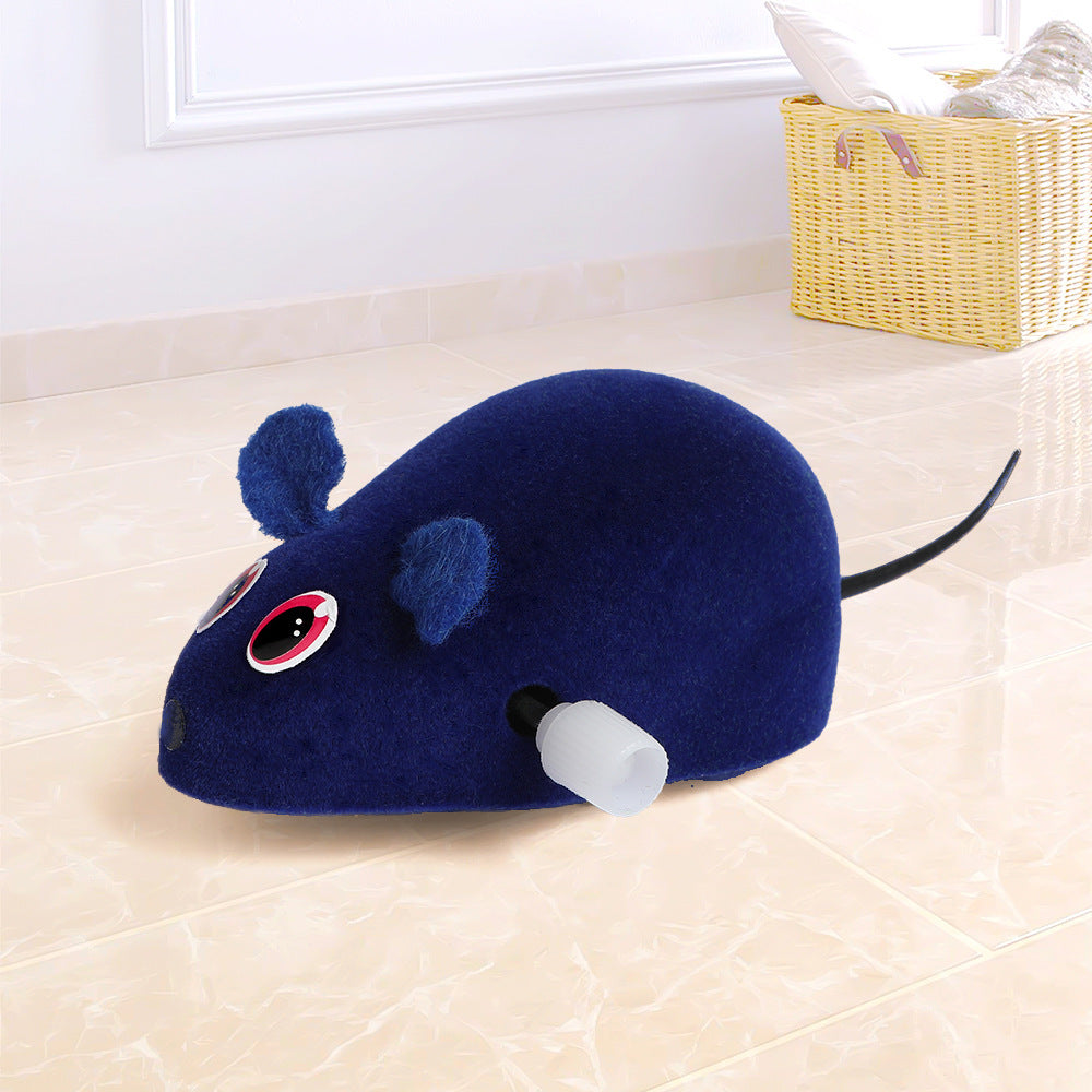 Battery-free plush mouse cat toy with wind-up mechanism, featuring animal print design for interactive fun.