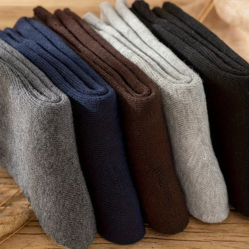 2 or 5 pairs of men's solid warm crew socks for autumn and winter, anti-sweat and breathable