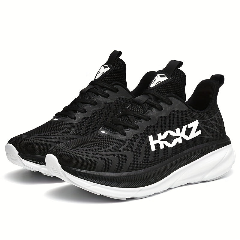 Men's and women's casual sports shoes for outdoor running.