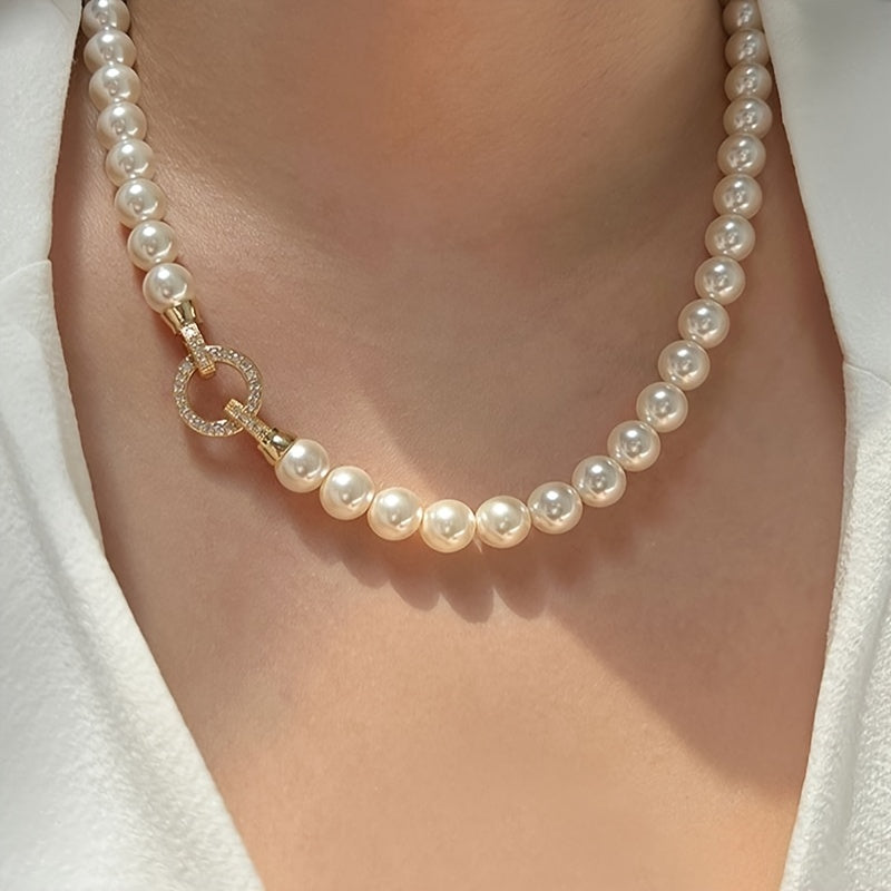 [Customer Favorite] Stylish 10mm Vintage Australian White Shell Pearl Necklace - Inspired by French Fashion, Ideal for Everyday Wear & Romantic Gifts, Enjoy a Touch of Luxury, Easily Matched with Any Outfit