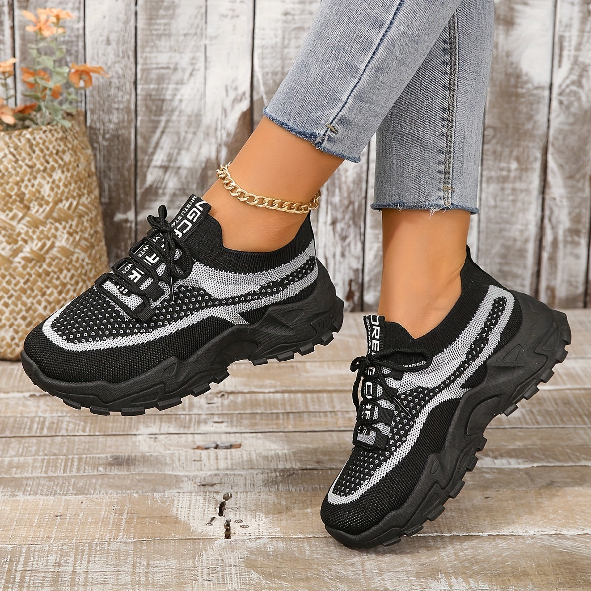 Women's mesh platform sneakers with breathable design, lace-up outdoor shoes for comfort and style in plus sizes.