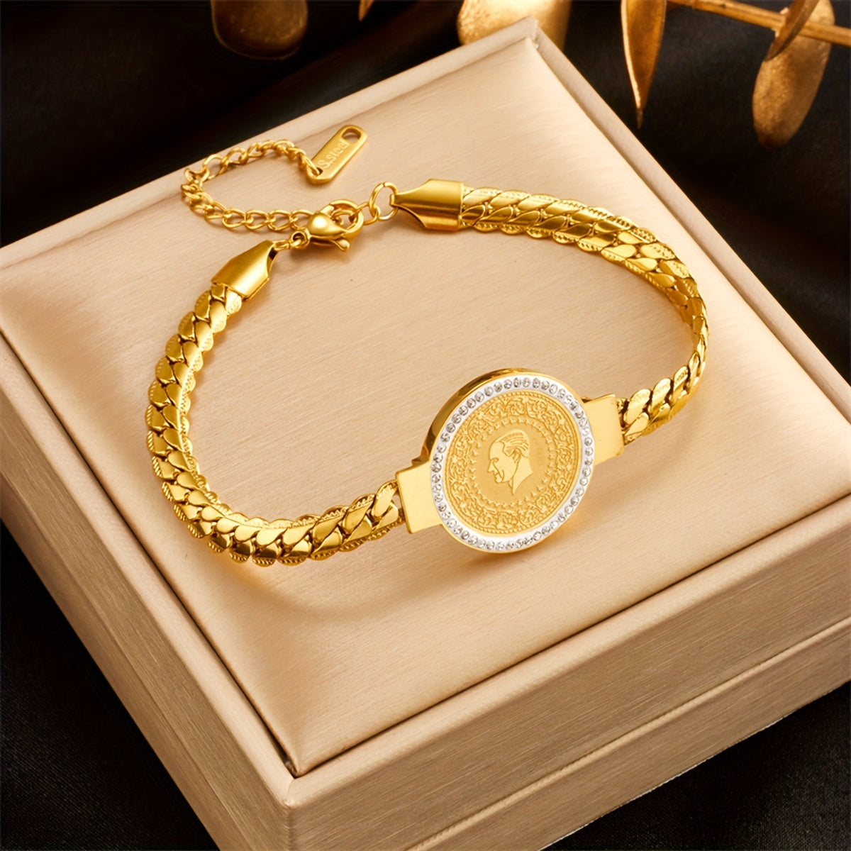 [Customer Favorite] Stylish Coin Bracelet in Golden-Tone Stainless Steel with Sparkling Rhinestone Details - Perfect Addition to Your Party and Banquet Outfits