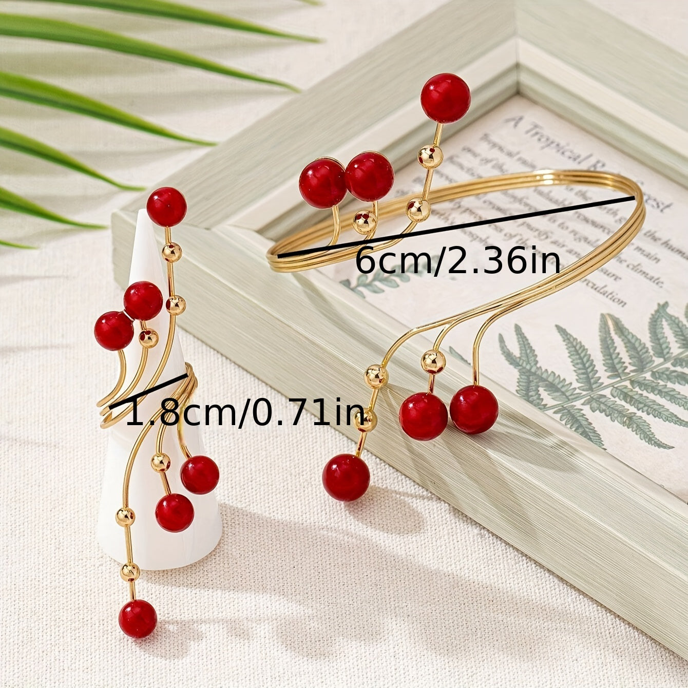 Chic 2-Piece Hand Jewelry Set for Women - Elegant Creative Design featuring Iron Chain, Gold-Tone Finish, Pearl and Bead Embellishments - Versatile Bracelet Ring Combo perfect for Daily Wear and Gifting