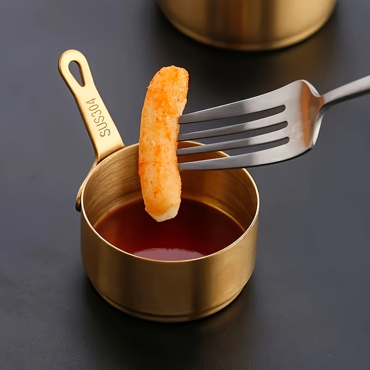 Stainless Steel Sauce Boat with Handle, Ideal for Steak Sauce and Gravy in Western Restaurants